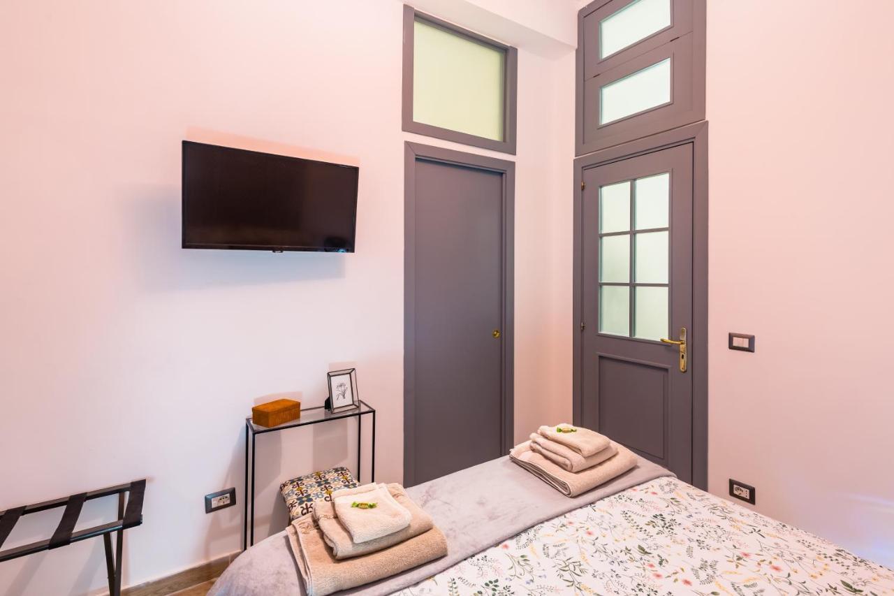 Ferienwohnung Eccehomo 29 La Casa Di Piero Neapel Exterior foto