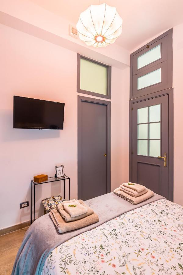 Ferienwohnung Eccehomo 29 La Casa Di Piero Neapel Exterior foto